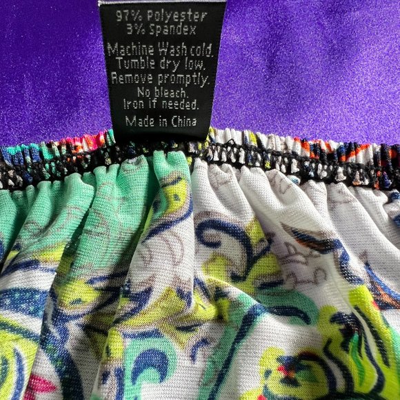 📌WinWin Great Color Combination Half Sleeves Tunic w/ Lace and Elastic Neckline - Picture 13 of 15